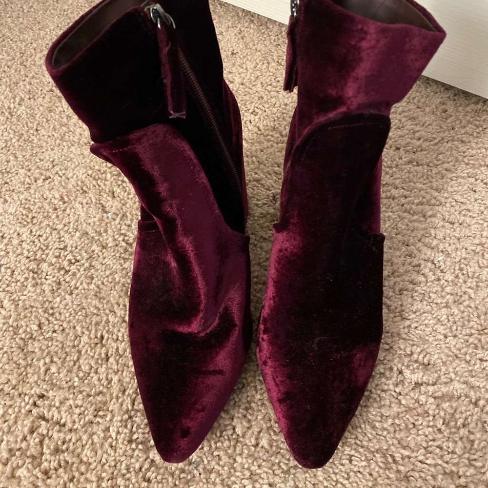 Steve Madden block heel boot
